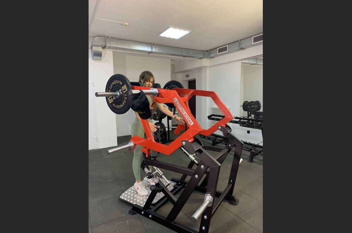 VB 124 Power squat machine