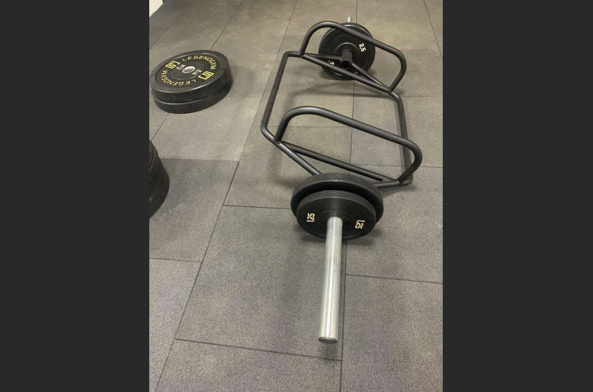 VB 240-02 Hex bar closed