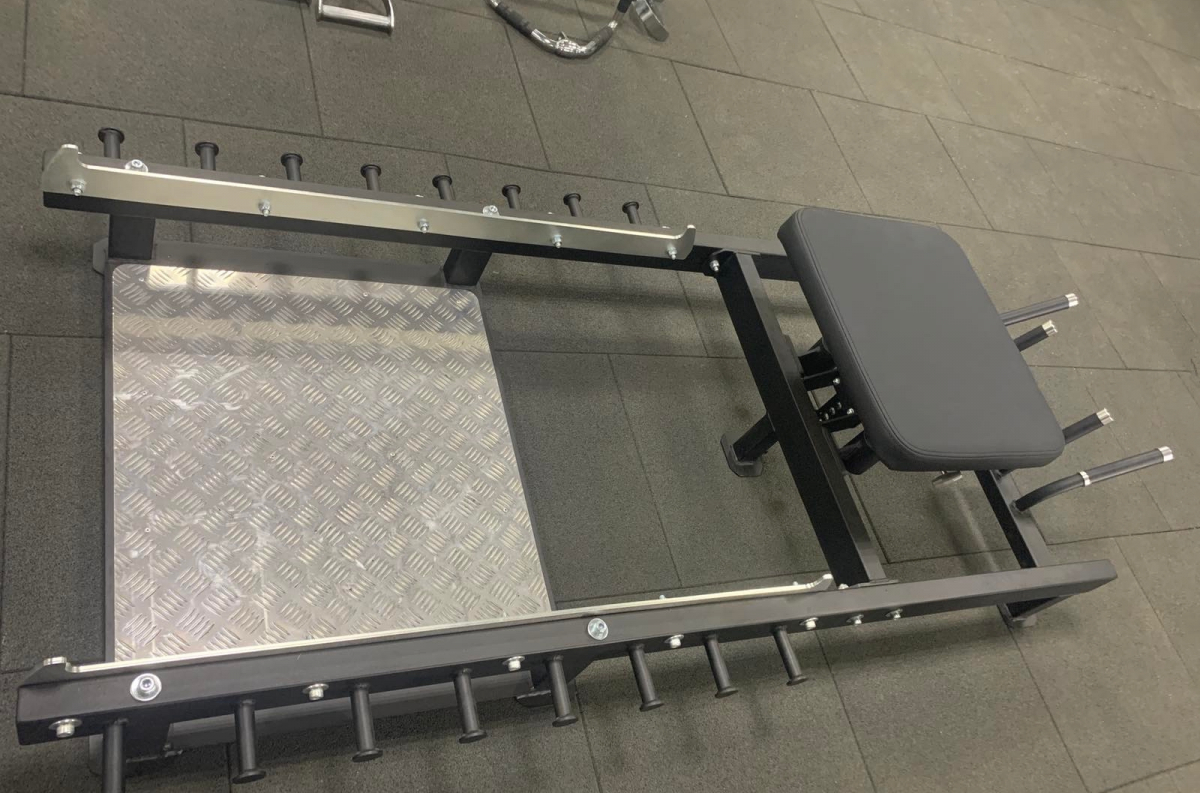 VB 298 Station for training leg muscles
