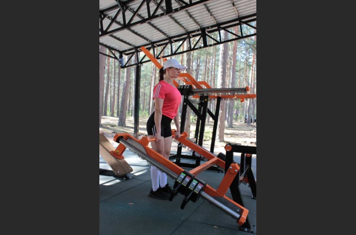 SG 603 Outdoor Deadlift / Bent-over row