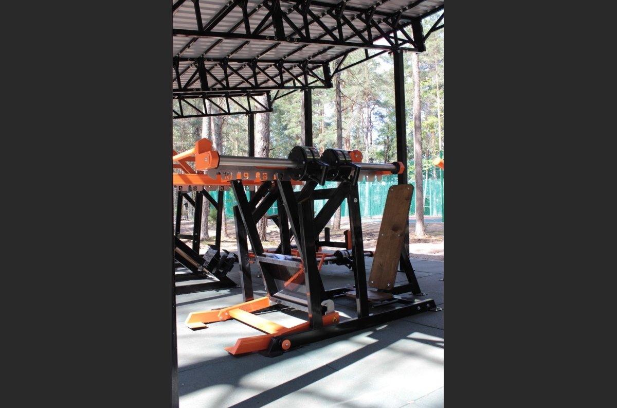 SG 604 Outdoor Leg press / Squats