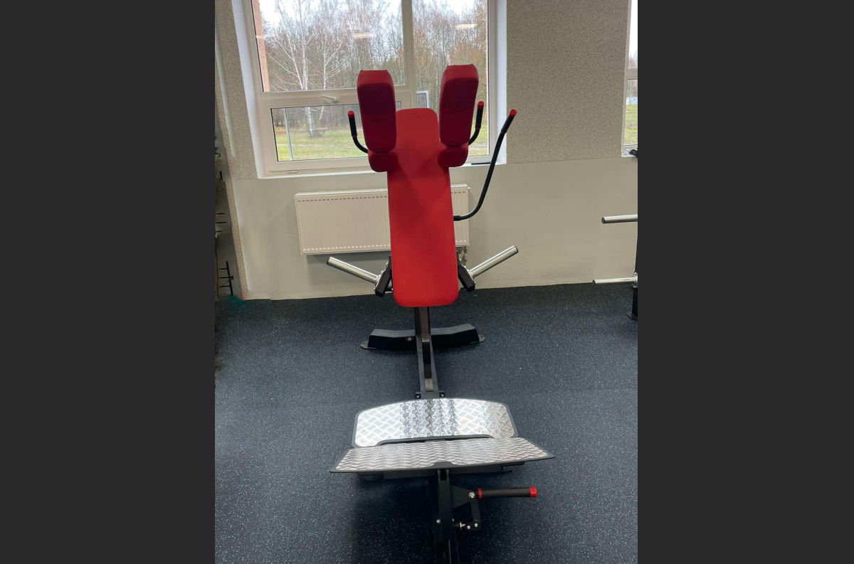 VB 104 Hack/Power squat