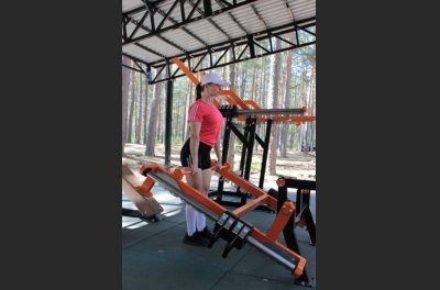 SG 603 Outdoor Deadlift / Bent-over row