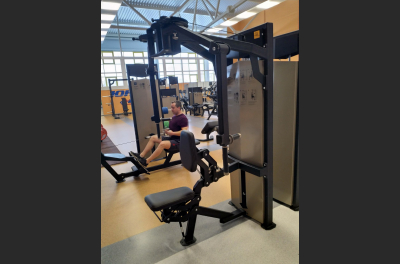 VB 305 Pectoral fly and rear deltoid machine