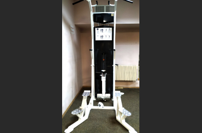 VB 320-01 Assisted chin dip (with load)