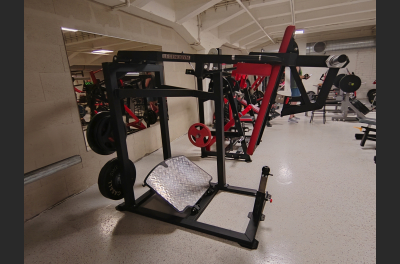 VB 116 Pendulum Squat